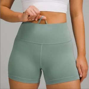 Lululemon Wunder Train 4” Shorts Size 2